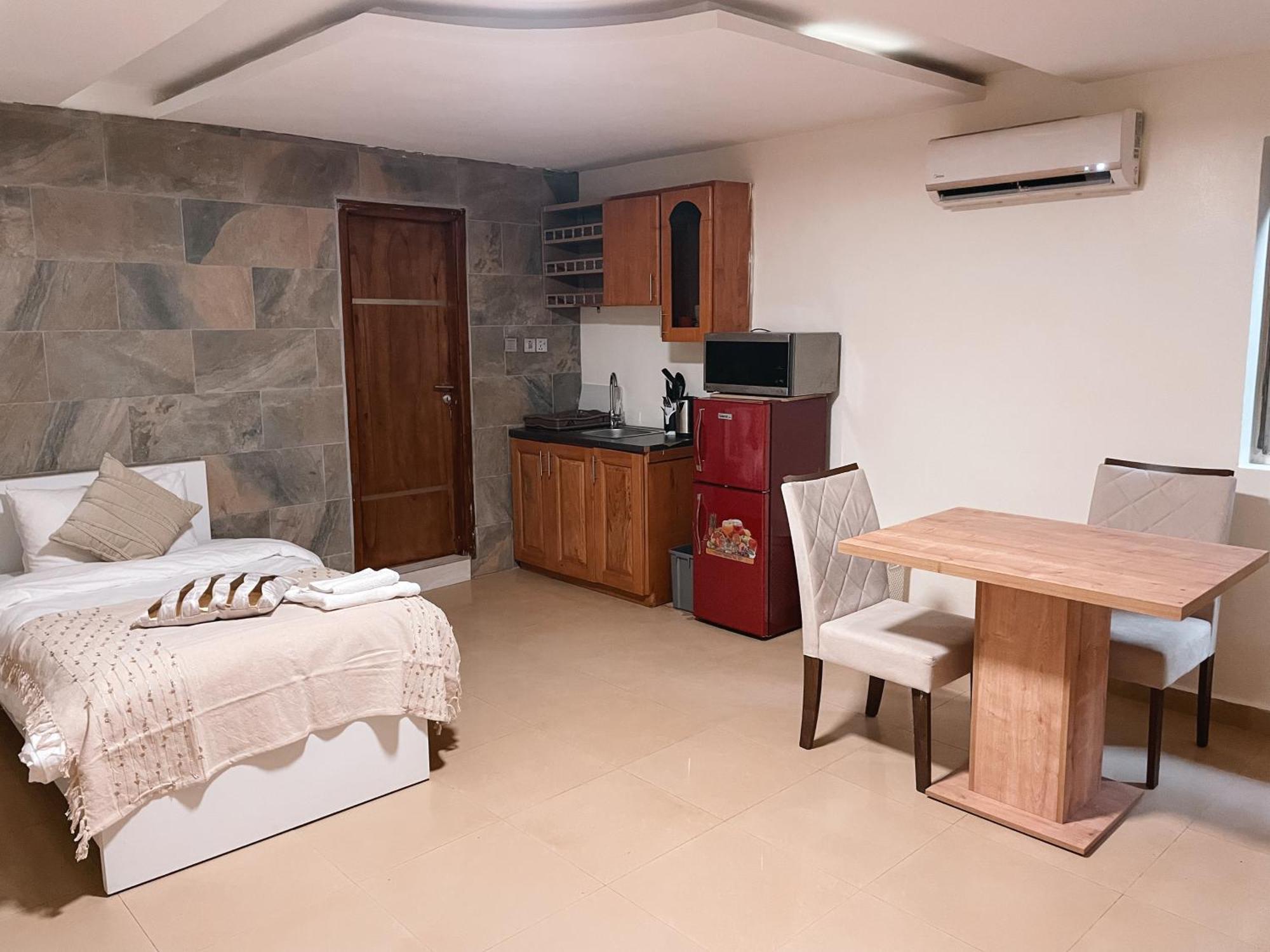 Sky Suites East Legon Accra Exteriör bild